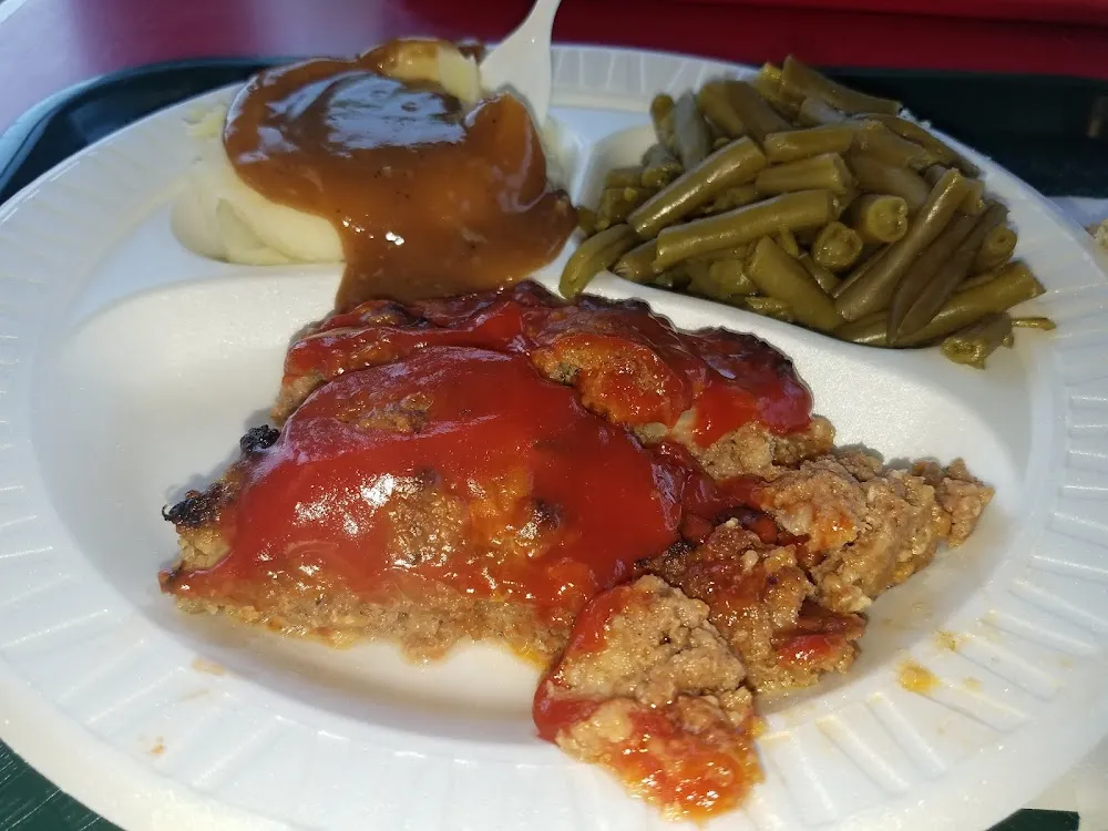 Meatloaf with Mashed Potatoes and Gravy and Green Beans